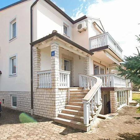 Apartman Anto 1598 *