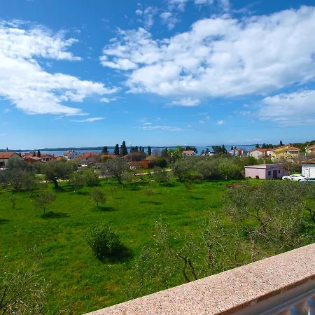 Anto 1598 Apartman Fazana
