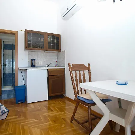 Anto 1598 Apartman Fazana